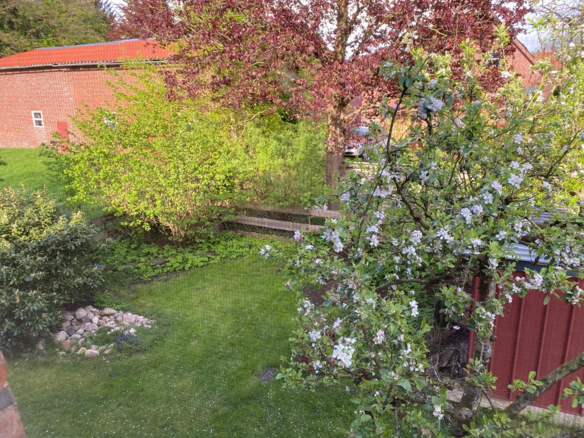 HUUS UTSPANN FeWo mit Terrasse - 23 km vor Hamburg - Seevetal Exterior foto